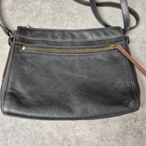 Fossil Black leather with Brown Accent Crossbody Shoulder Bag - Picture 3 of 15